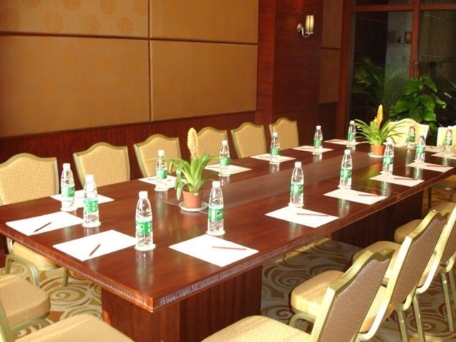 Phoenix Hotel Wuyi 江門市 エクステリア 写真