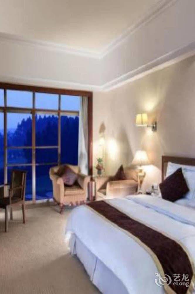 Phoenix Hotel Wuyi 江門市 エクステリア 写真