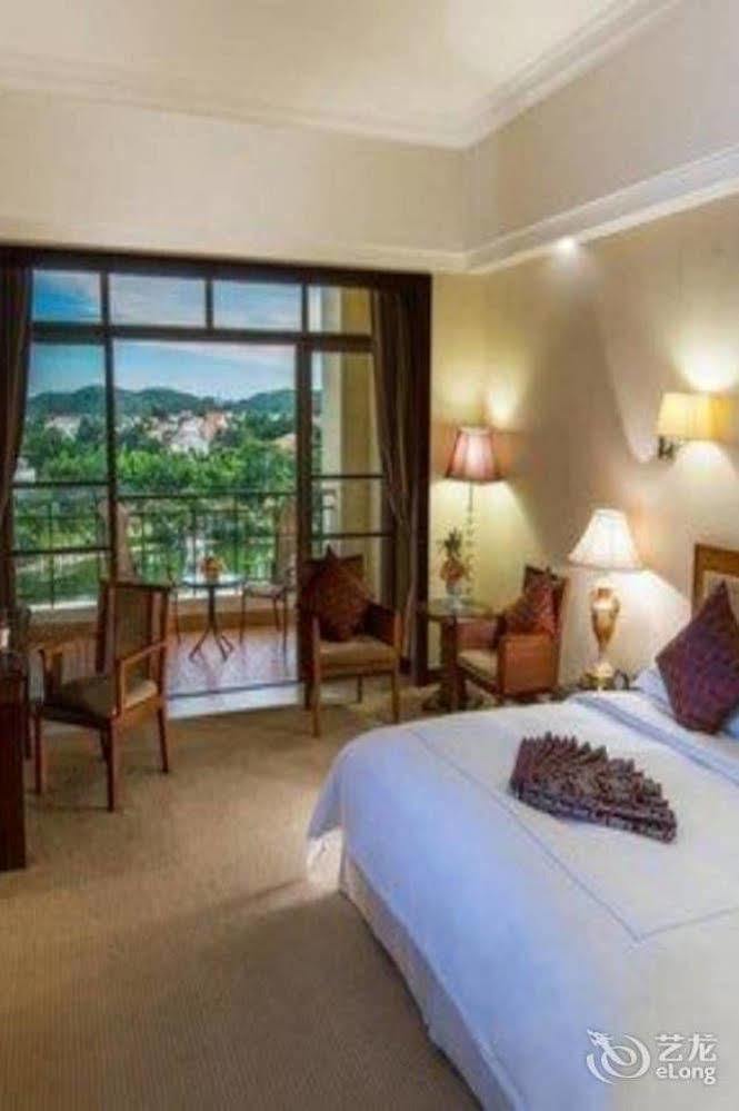Phoenix Hotel Wuyi 江門市 エクステリア 写真